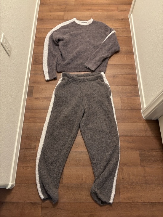 SKIMS Other - Skims two-piece set thick warm pockets casual boho winter grey white pajamas Y2K